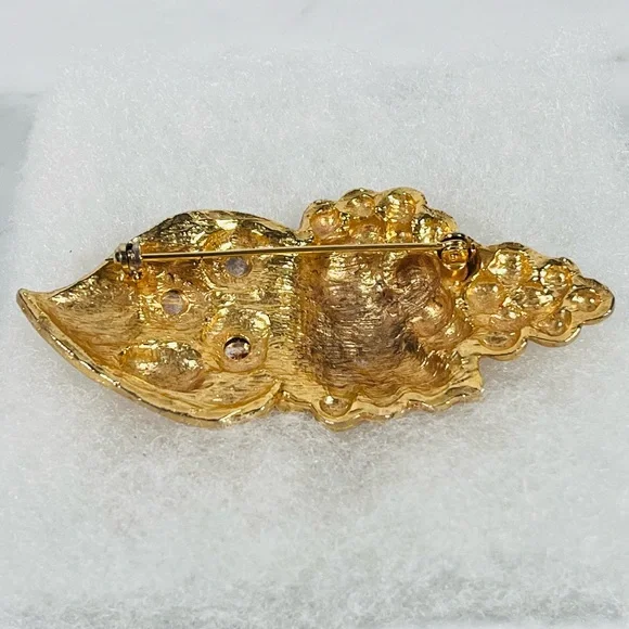 Vintage Leaf Brooch with Red Grape Accents - Picture 7 of 10